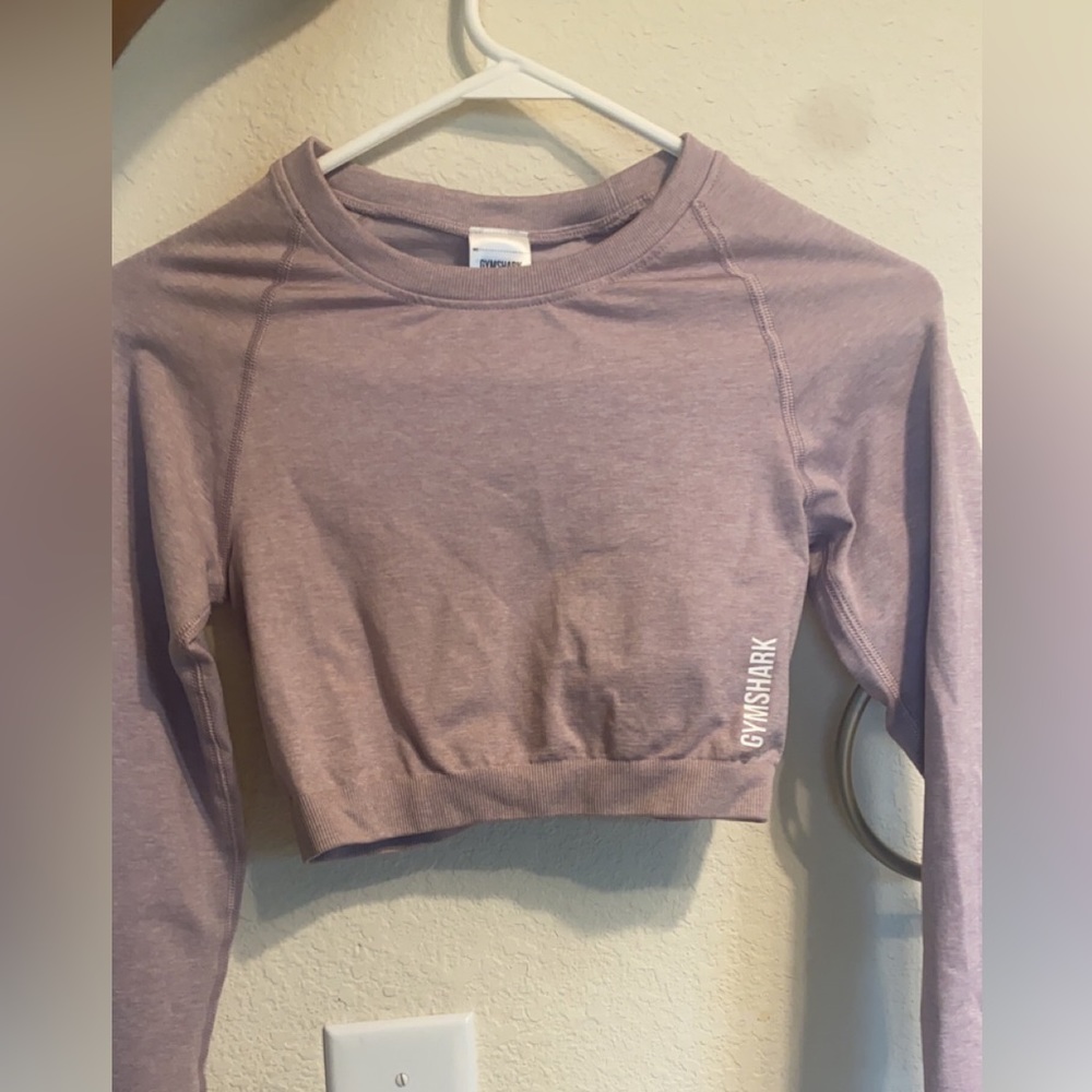 GYMSHARK cropped long sleeve